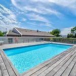 Oxford-californie Luxury 4-bedroom Penthouse With Parking *